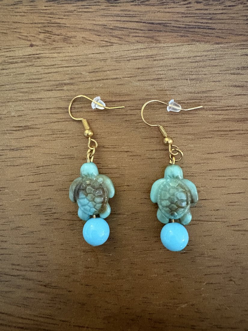 Seafoam Turtle Drops โ handmade earrings by Sienna
