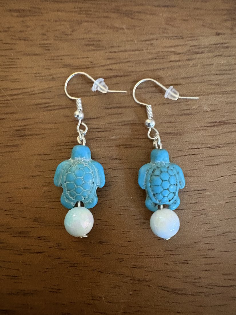 Turquoise Turtle Drops โ handmade earrings by Sienna