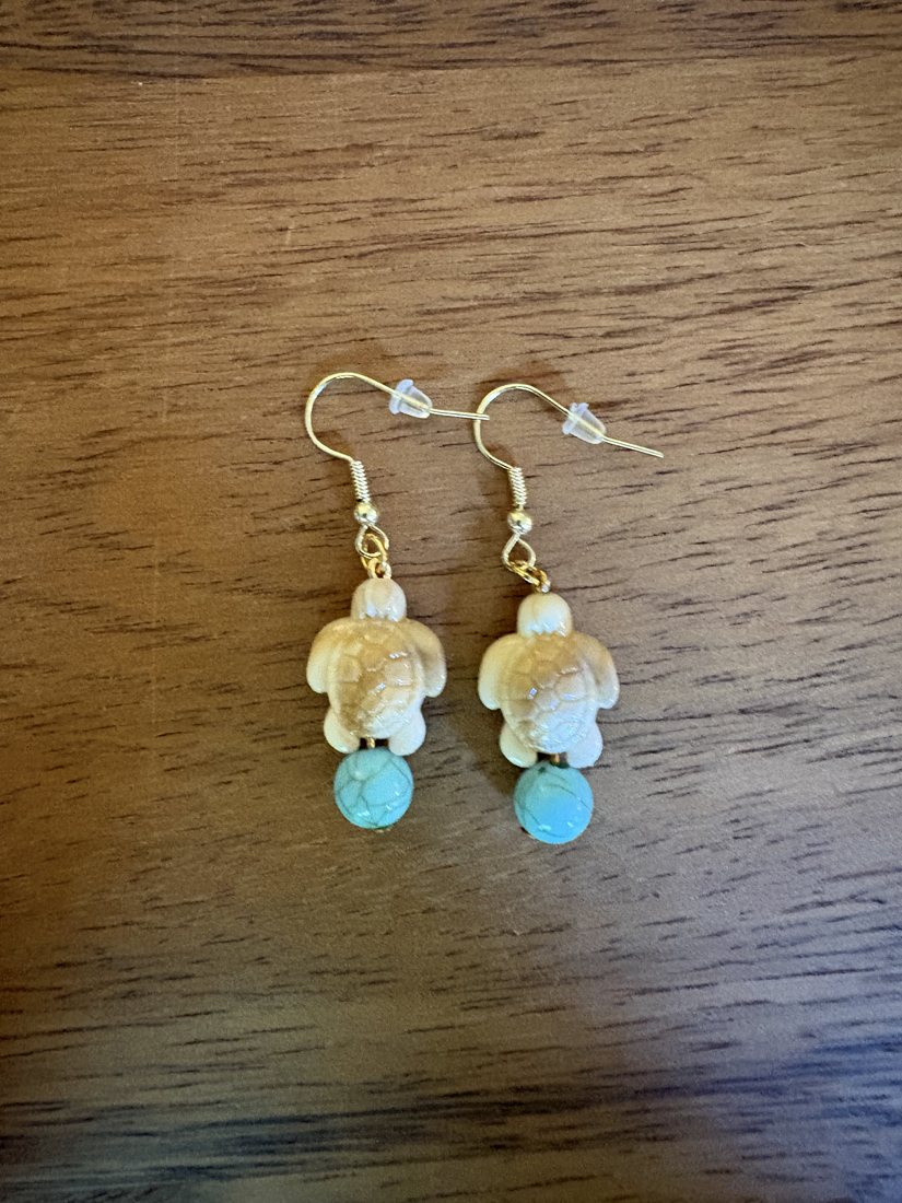 Sandy Turtle Drops — handmade earrings by Sienna